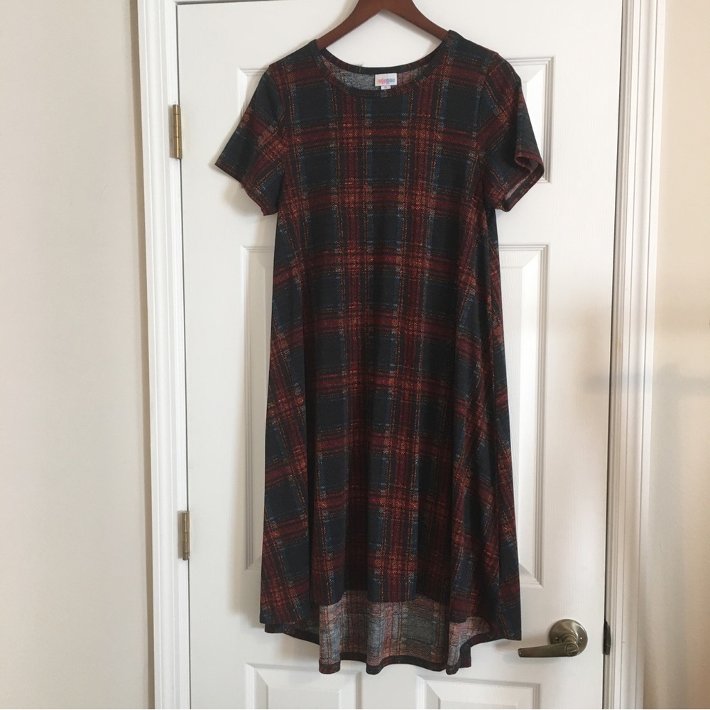 Lularoe Carly Plaid T-shirt dress